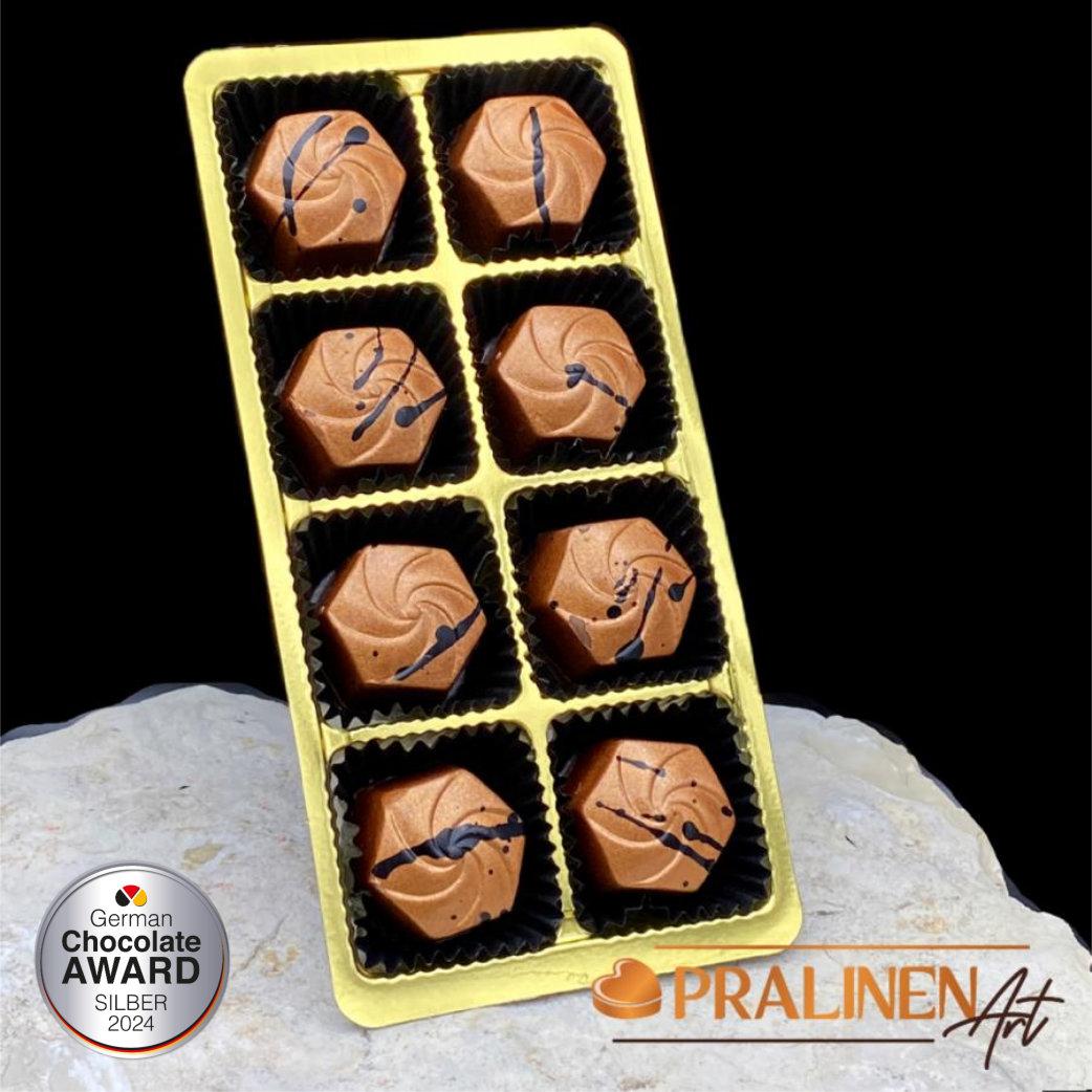 Schicht - Nougat - Pralinen aus Piemonter Haseln&uuml;ssen (8 St&uuml;ck)