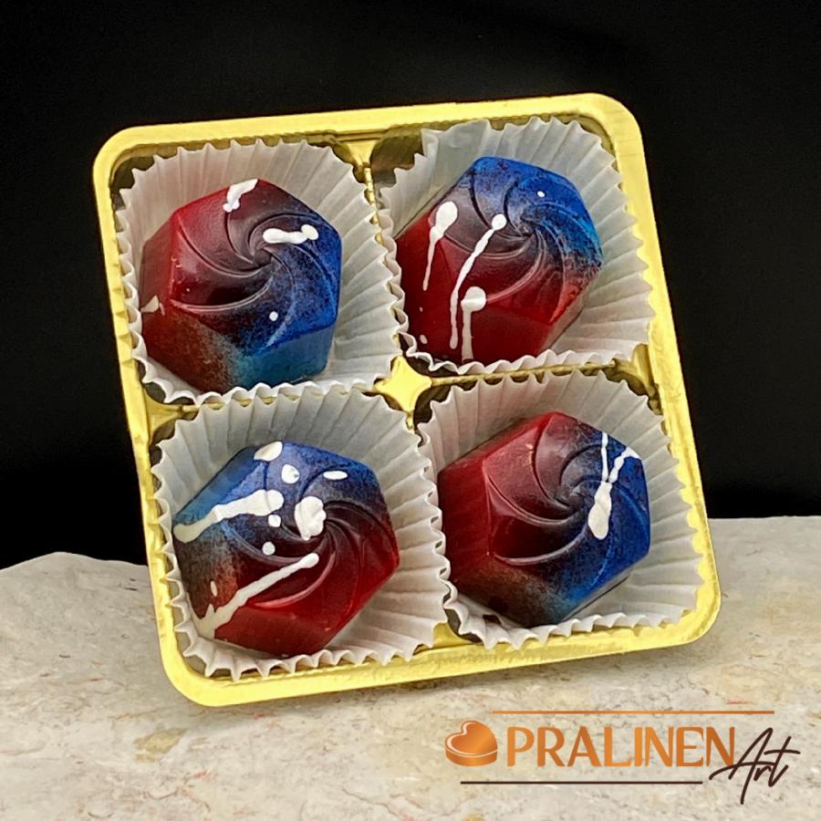 4 x Erdbeere auf Kokos Praline | Vollmilchschokolade Erdbeere Kokosganache