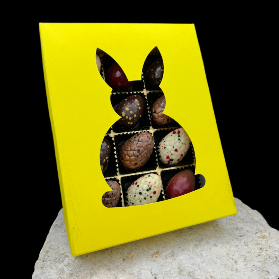 12 Eierlikörprainen von Pralinenart Lustiger gelber Osterverpackung